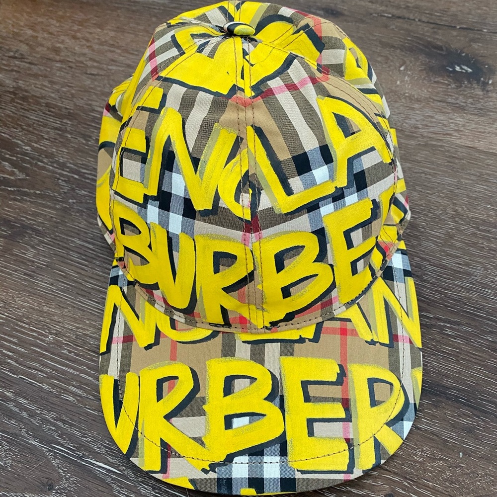 Brand New w/tags Burberry graffiti hat